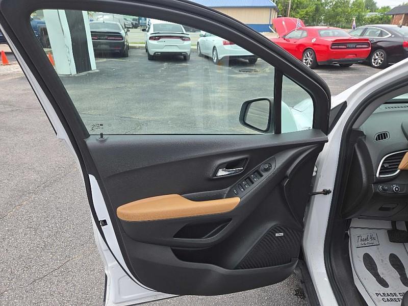 used 2020 Chevrolet Trax car, priced at $10,888