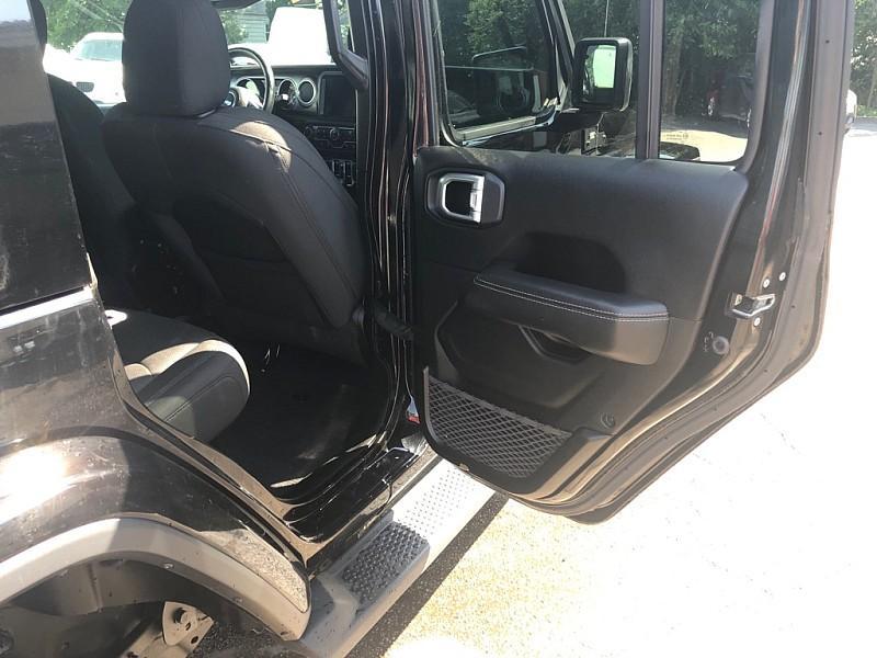 used 2019 Jeep Wrangler Unlimited car, priced at $34,034