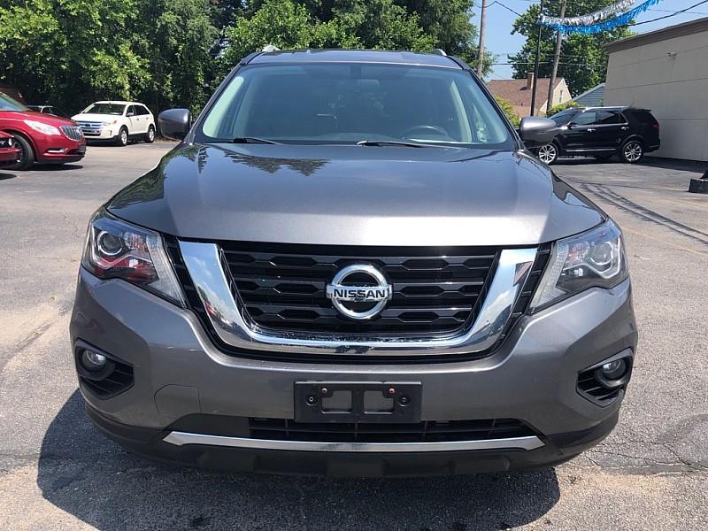 used 2019 Nissan Pathfinder car, priced at $12,000