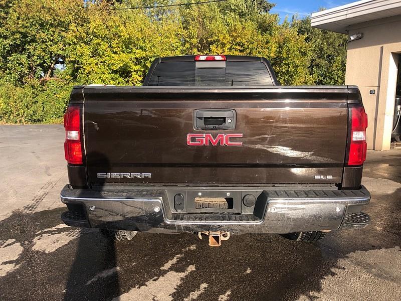 used 2018 GMC Sierra 1500 car, priced at $25,495