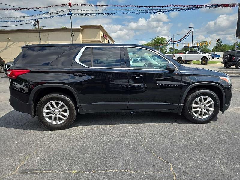 used 2021 Chevrolet Traverse car, priced at $17,888