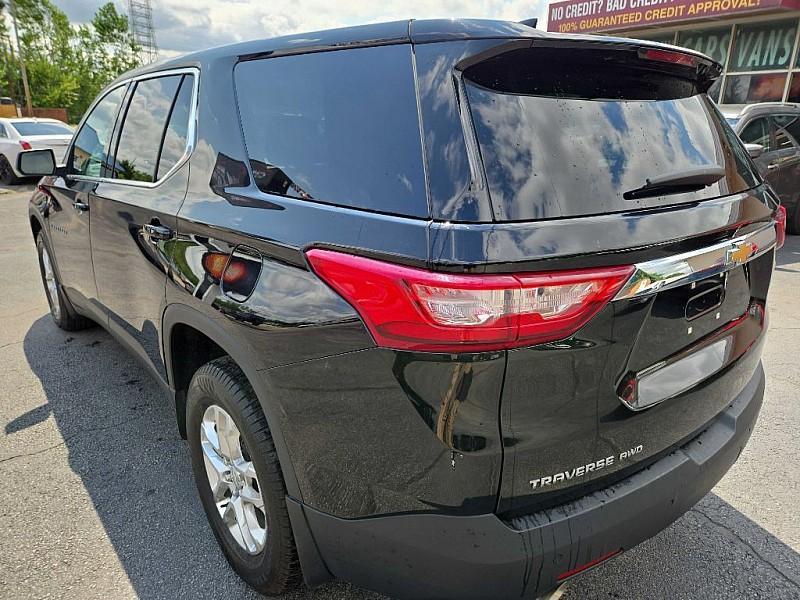 used 2021 Chevrolet Traverse car, priced at $17,888