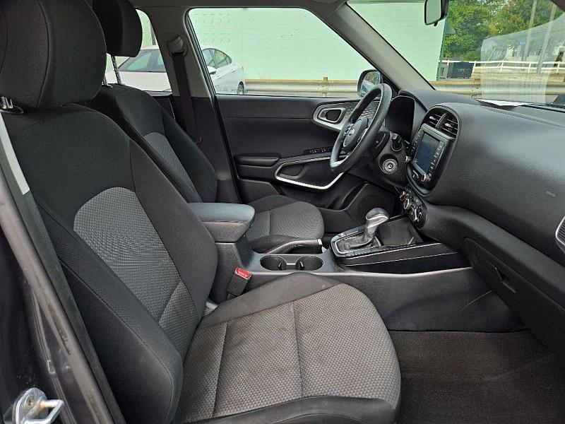 used 2021 Kia Soul car, priced at $13,500