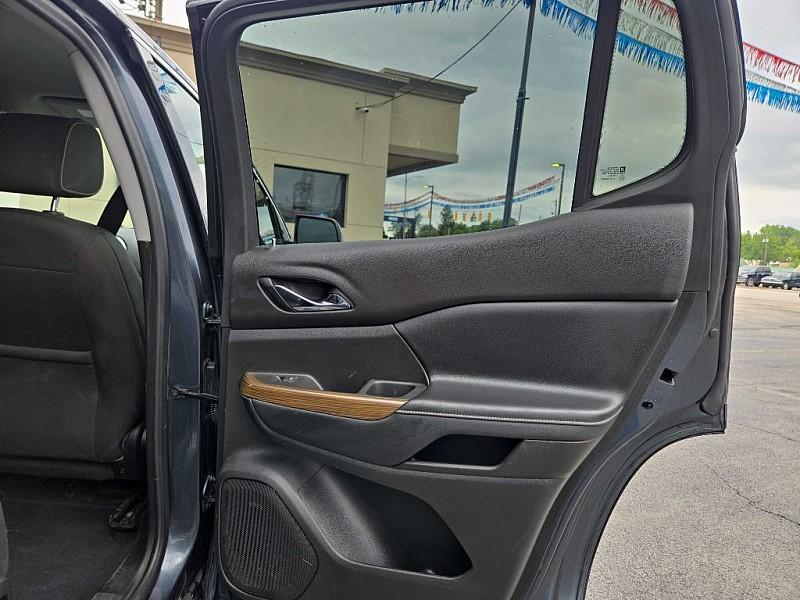 used 2019 GMC Acadia car, priced at $17,300