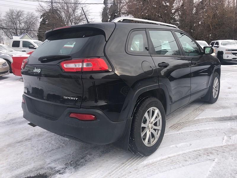 used 2015 Jeep Cherokee car, priced at $13,999