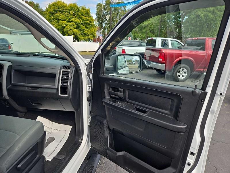 used 2015 Ram 1500 car, priced at $17,495