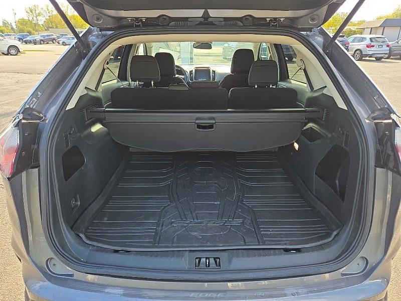 used 2021 Ford Edge car, priced at $13,888