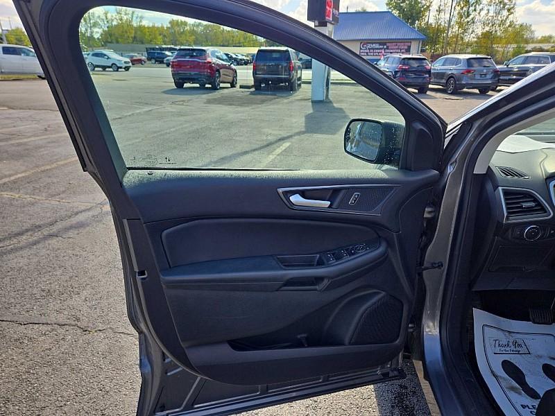 used 2021 Ford Edge car, priced at $13,888