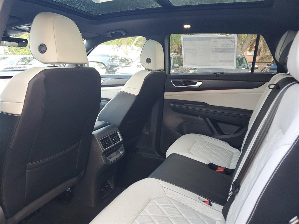 new 2025 Volkswagen Atlas Cross Sport car, priced at $51,692