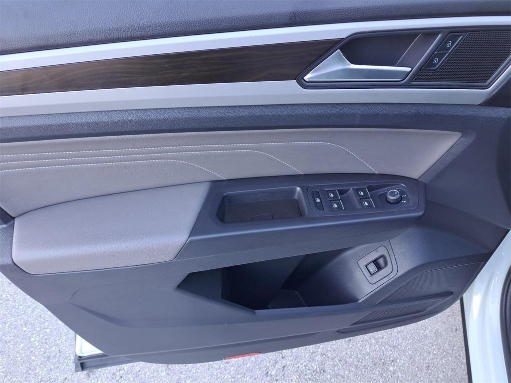 used 2023 Volkswagen Atlas car, priced at $24,837