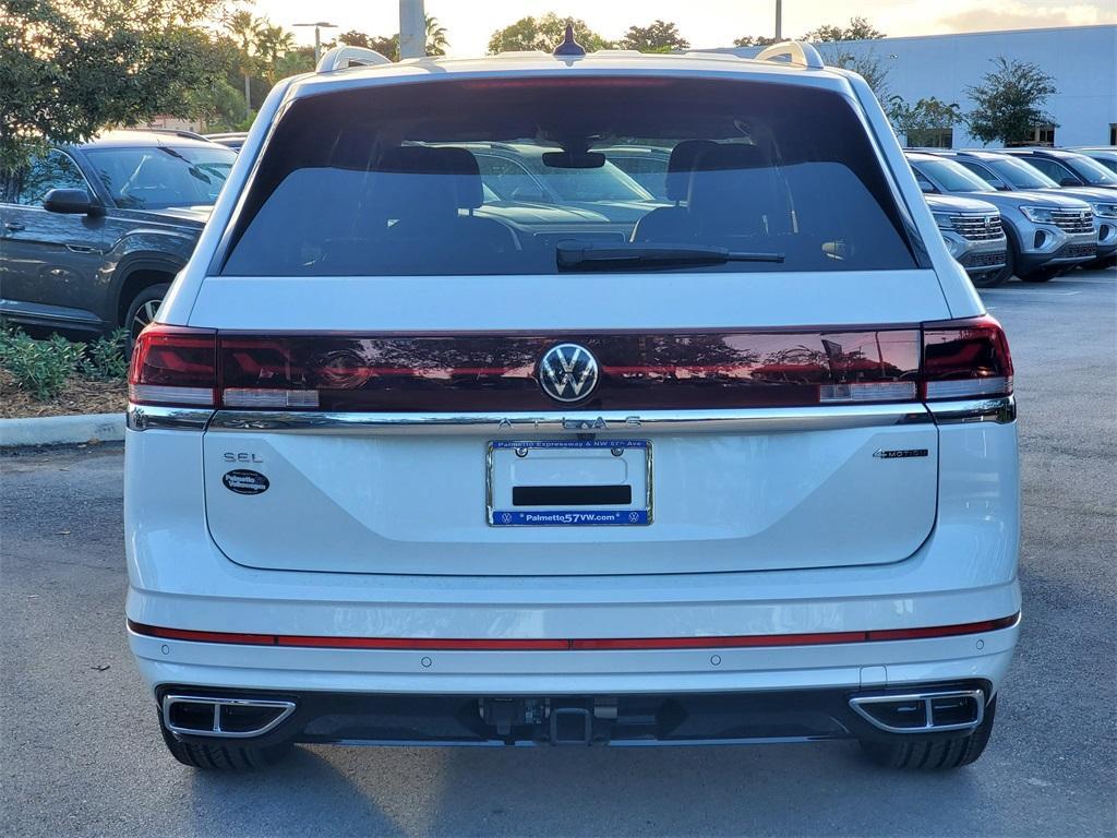 new 2025 Volkswagen Atlas car, priced at $51,105