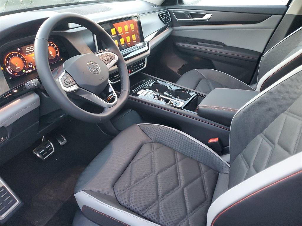 new 2025 Volkswagen Atlas car, priced at $48,023