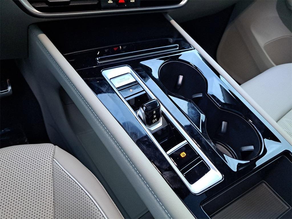 new 2025 Volkswagen Atlas car, priced at $51,266