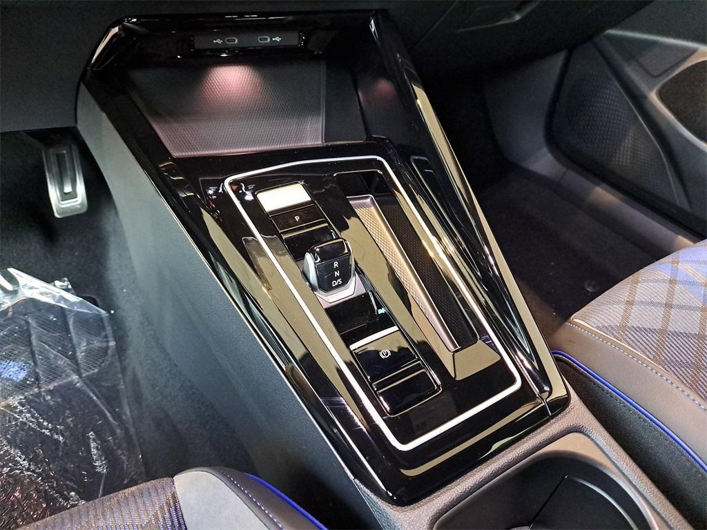 new 2025 Volkswagen Golf R car, priced at $54,036