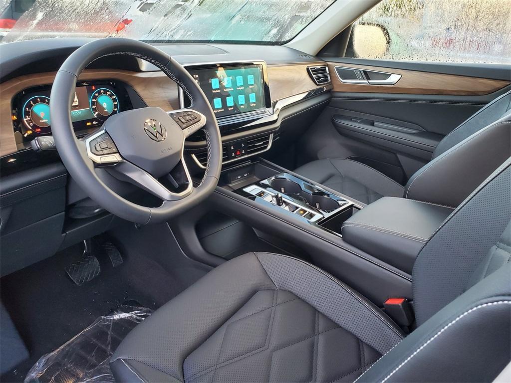 new 2025 Volkswagen Atlas car, priced at $41,498