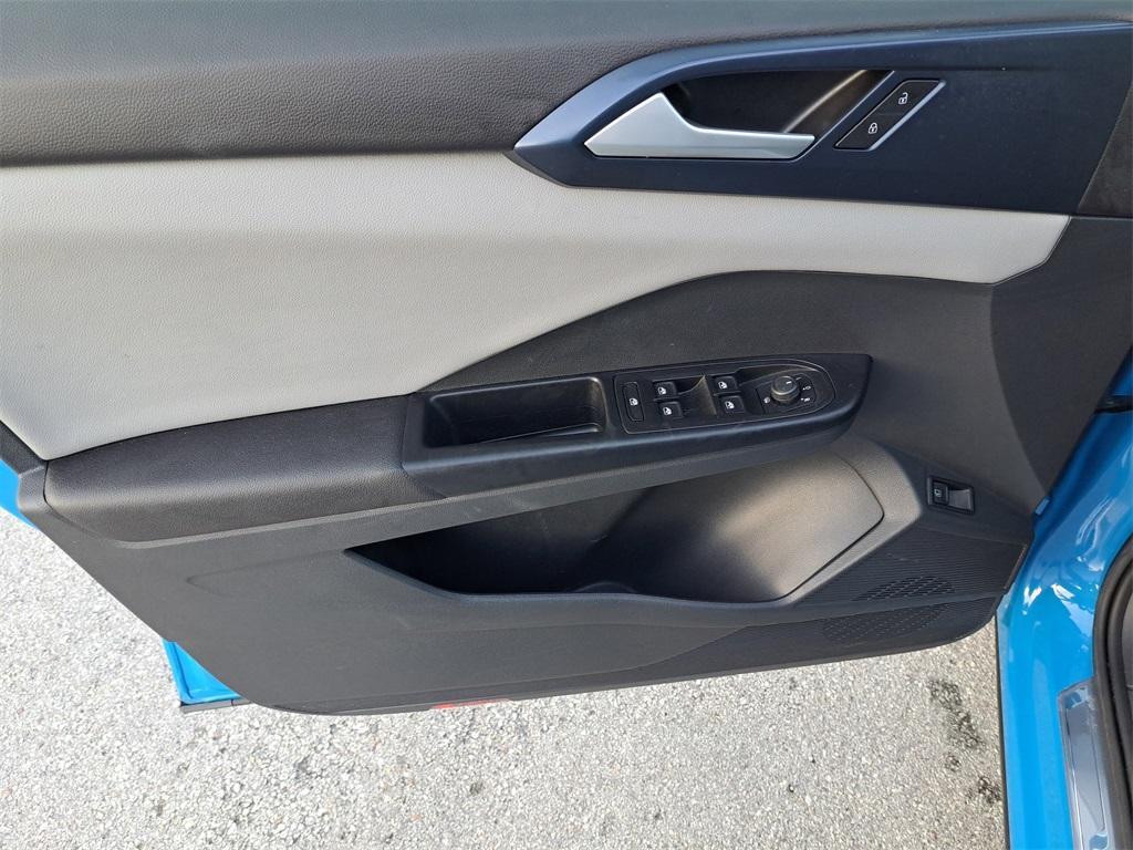 used 2023 Volkswagen Taos car, priced at $18,856