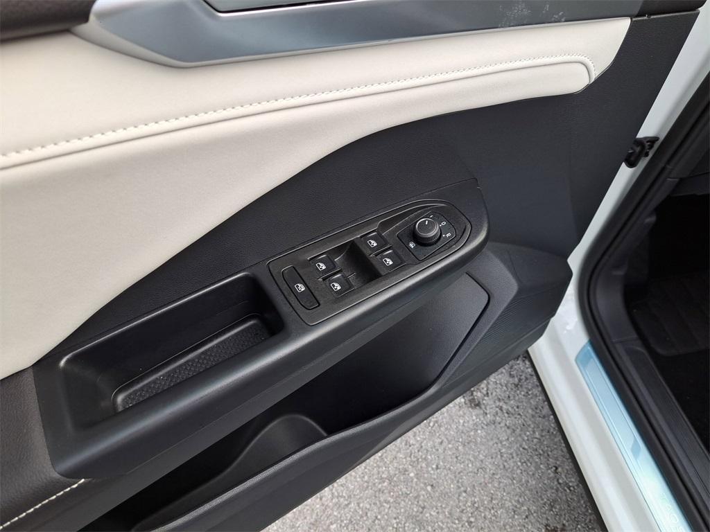 used 2025 Volkswagen Taos car, priced at $24,191