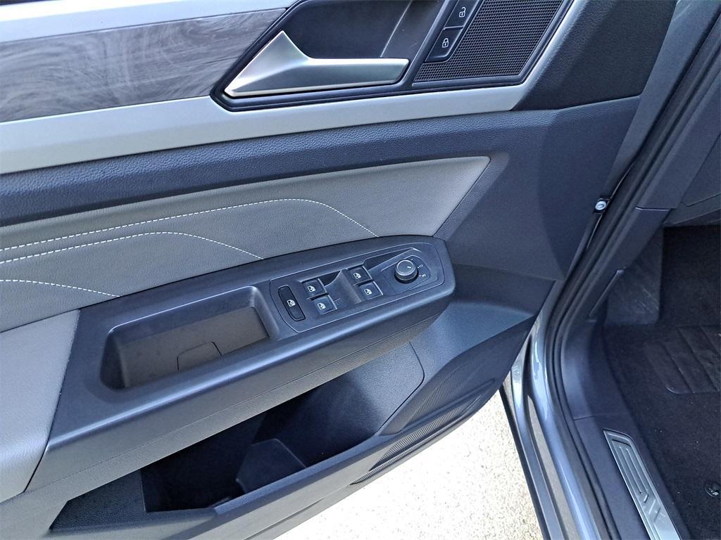 used 2022 Volkswagen Atlas Cross Sport car, priced at $23,191