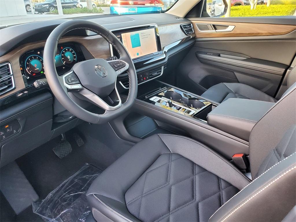 new 2025 Volkswagen Atlas car, priced at $40,986