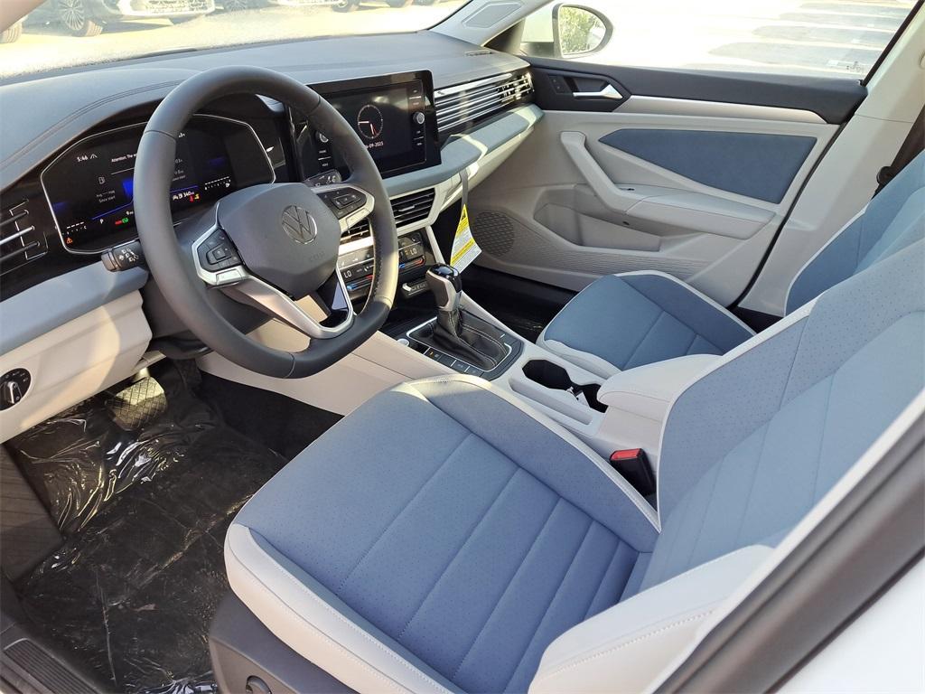 new 2025 Volkswagen Jetta car