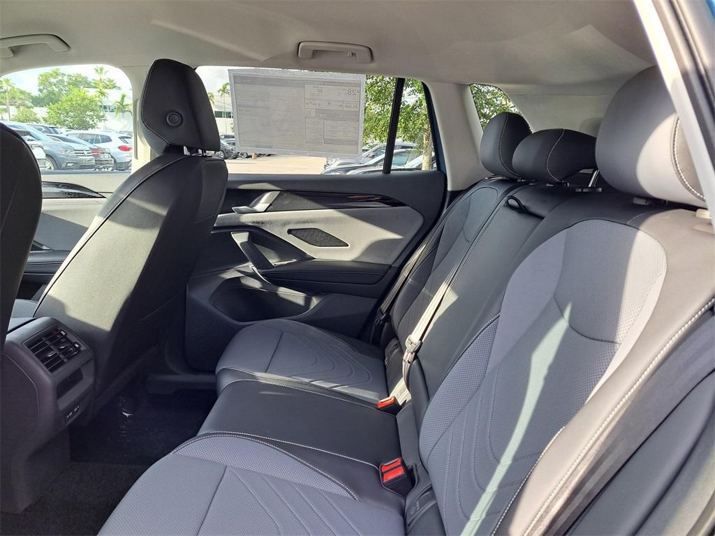 new 2025 Volkswagen Tiguan car, priced at $34,071