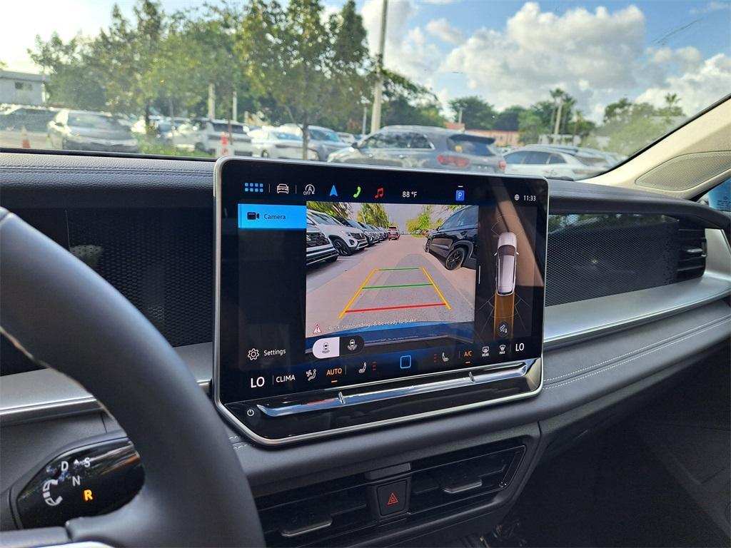 new 2025 Volkswagen Tiguan car, priced at $34,071