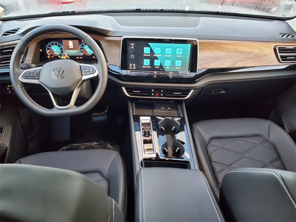new 2025 Volkswagen Atlas car, priced at $40,466