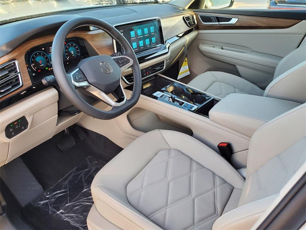 new 2025 Volkswagen Atlas car, priced at $42,148