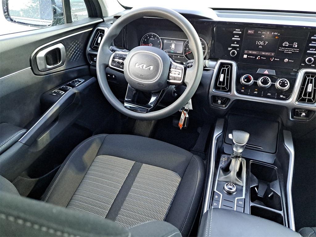 used 2023 Kia Sorento car, priced at $21,991