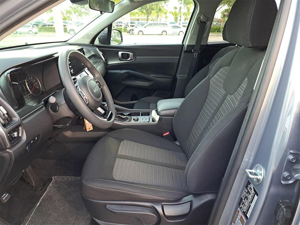 used 2023 Kia Sorento car, priced at $21,991