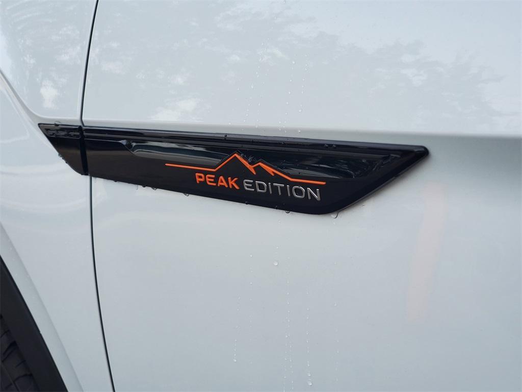 new 2025 Volkswagen Atlas car, priced at $47,834