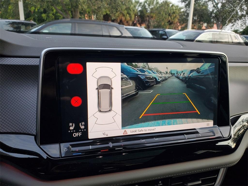 new 2025 Volkswagen Atlas car, priced at $47,834