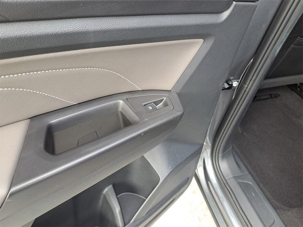 used 2023 Volkswagen Atlas Cross Sport car, priced at $27,152