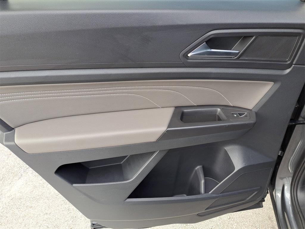 used 2023 Volkswagen Atlas Cross Sport car, priced at $27,152