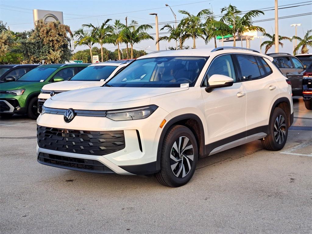 new 2025 Volkswagen Tiguan car, priced at $30,491
