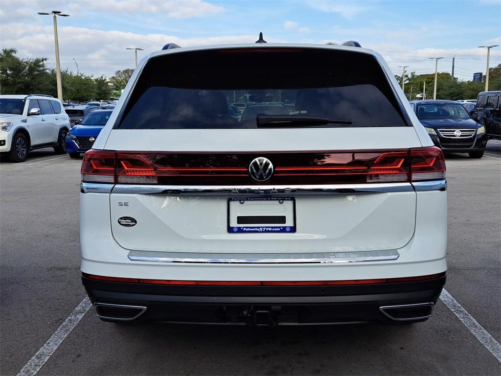 new 2025 Volkswagen Atlas car, priced at $42,096