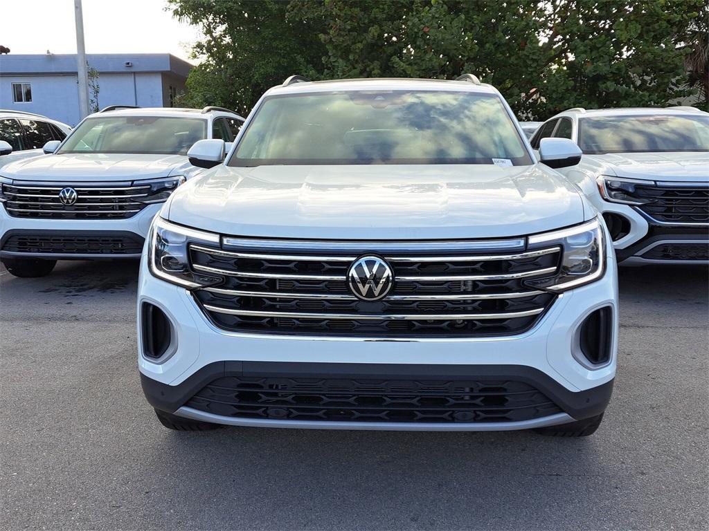 new 2025 Volkswagen Atlas car, priced at $42,096