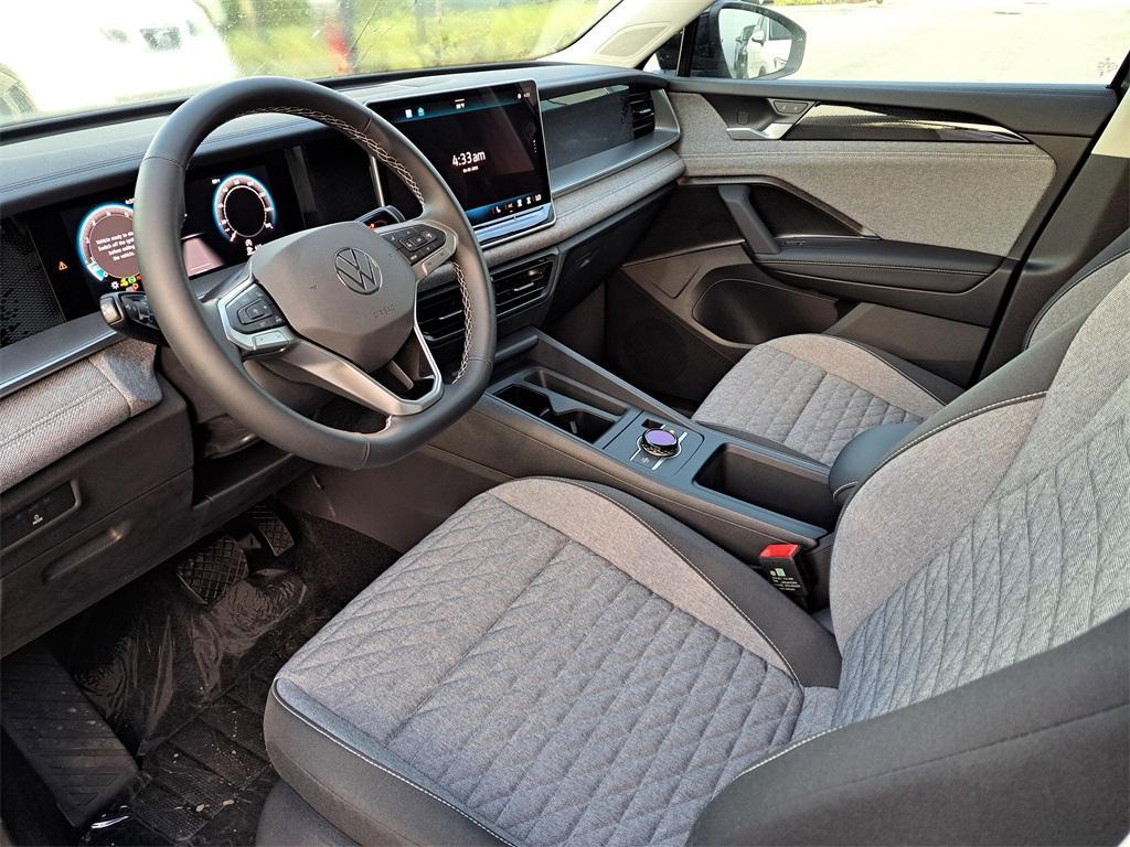 new 2025 Volkswagen Tiguan car, priced at $30,515