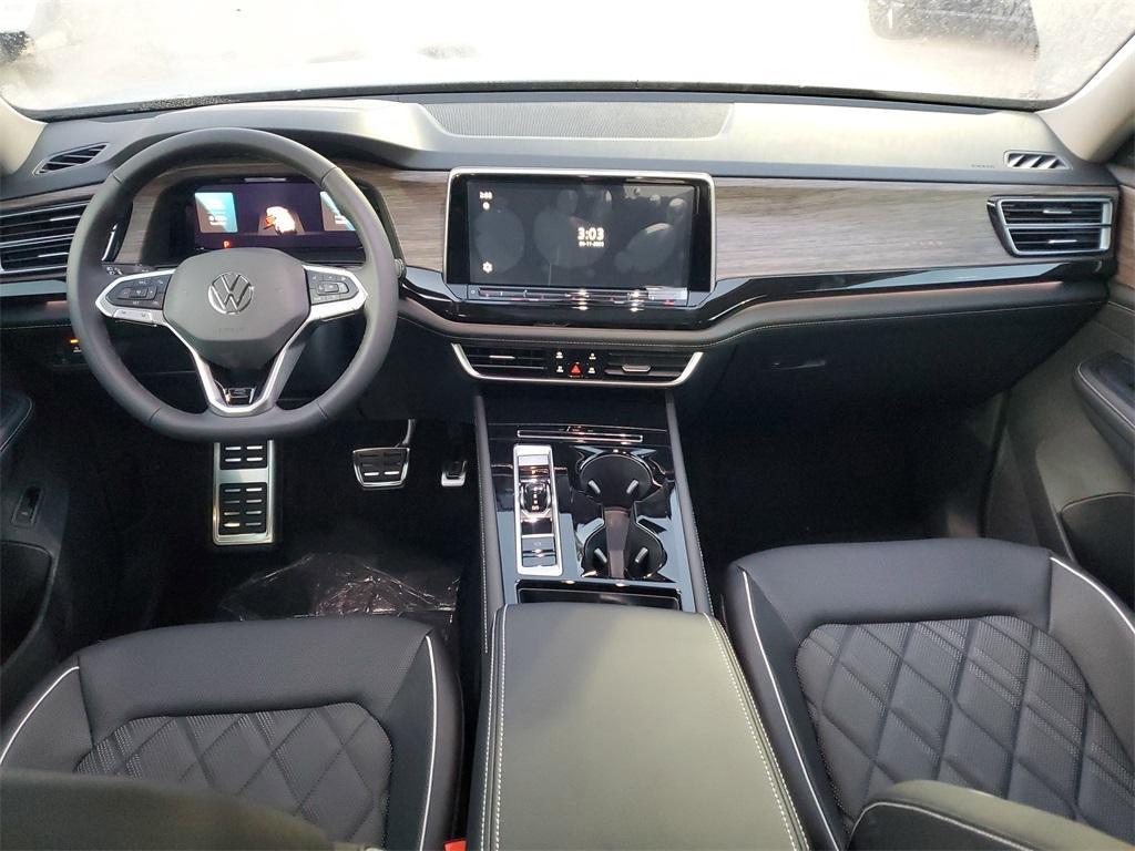 new 2025 Volkswagen Atlas car, priced at $51,619
