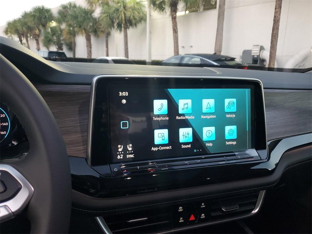 new 2025 Volkswagen Atlas car, priced at $51,619