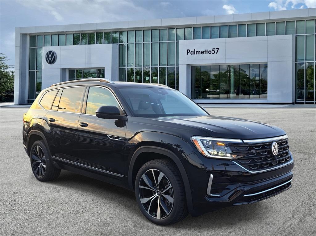 new 2025 Volkswagen Atlas car, priced at $50,668