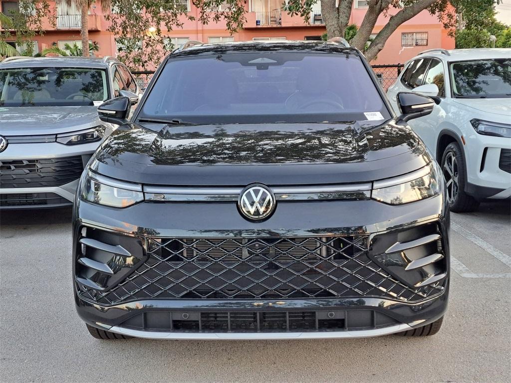 new 2025 Volkswagen Tiguan car, priced at $40,855