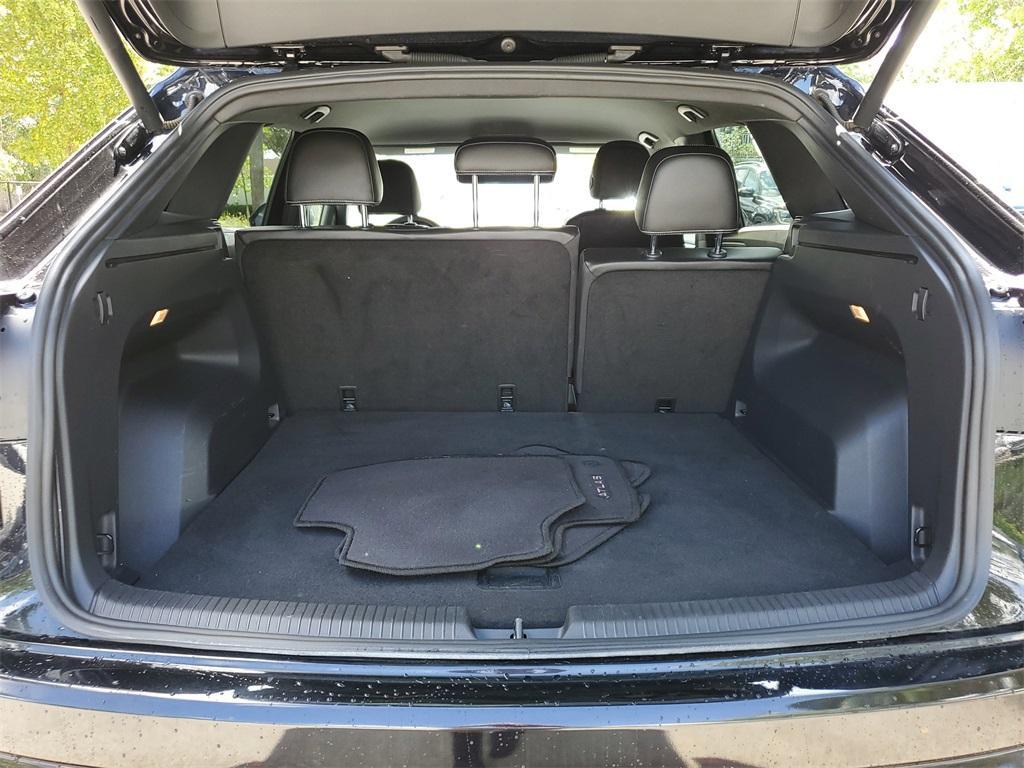 used 2021 Volkswagen Atlas Cross Sport car, priced at $18,491