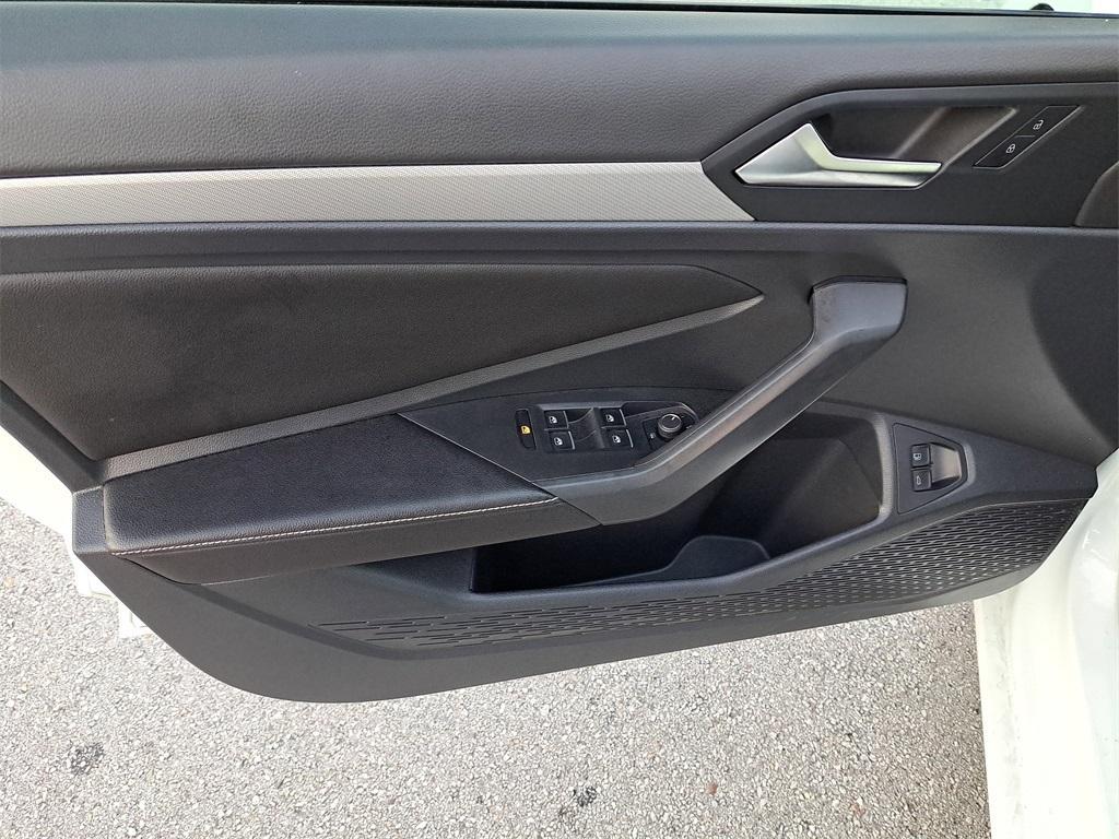used 2023 Volkswagen Jetta car, priced at $18,316