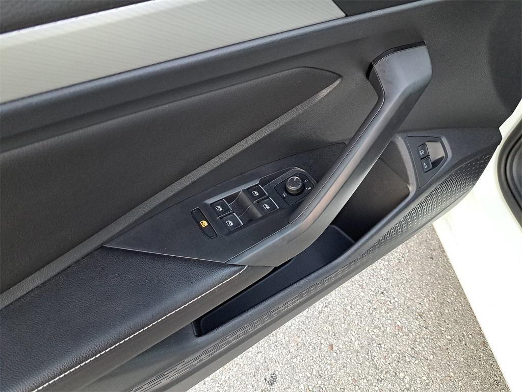 used 2023 Volkswagen Jetta car, priced at $18,316