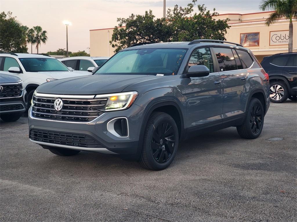 new 2025 Volkswagen Atlas car, priced at $41,498