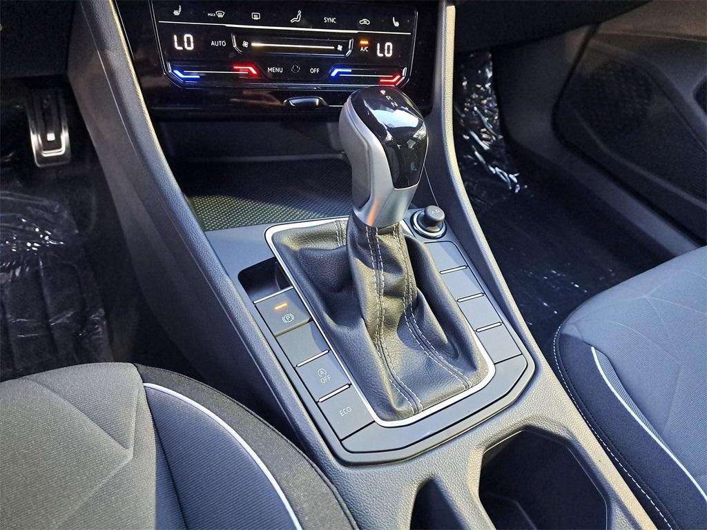 new 2025 Volkswagen Jetta car, priced at $23,512
