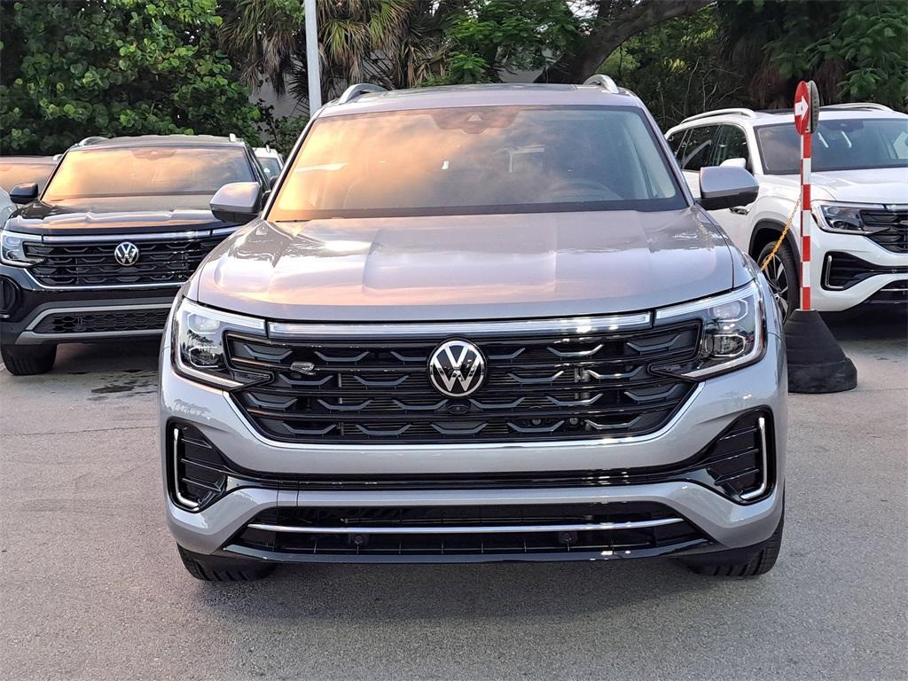 new 2025 Volkswagen Atlas car, priced at $49,766