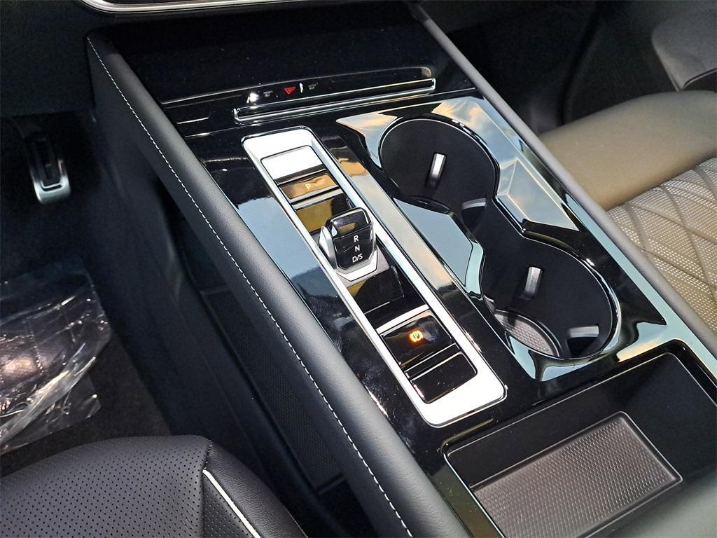 new 2025 Volkswagen Atlas car, priced at $49,766