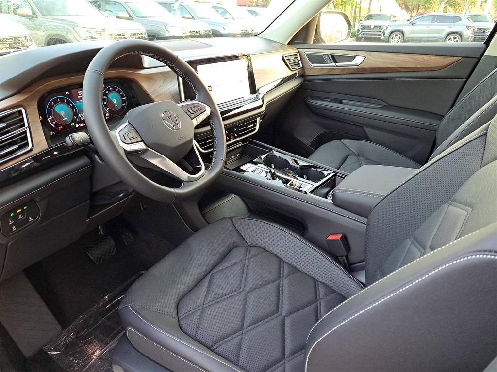 new 2025 Volkswagen Atlas car